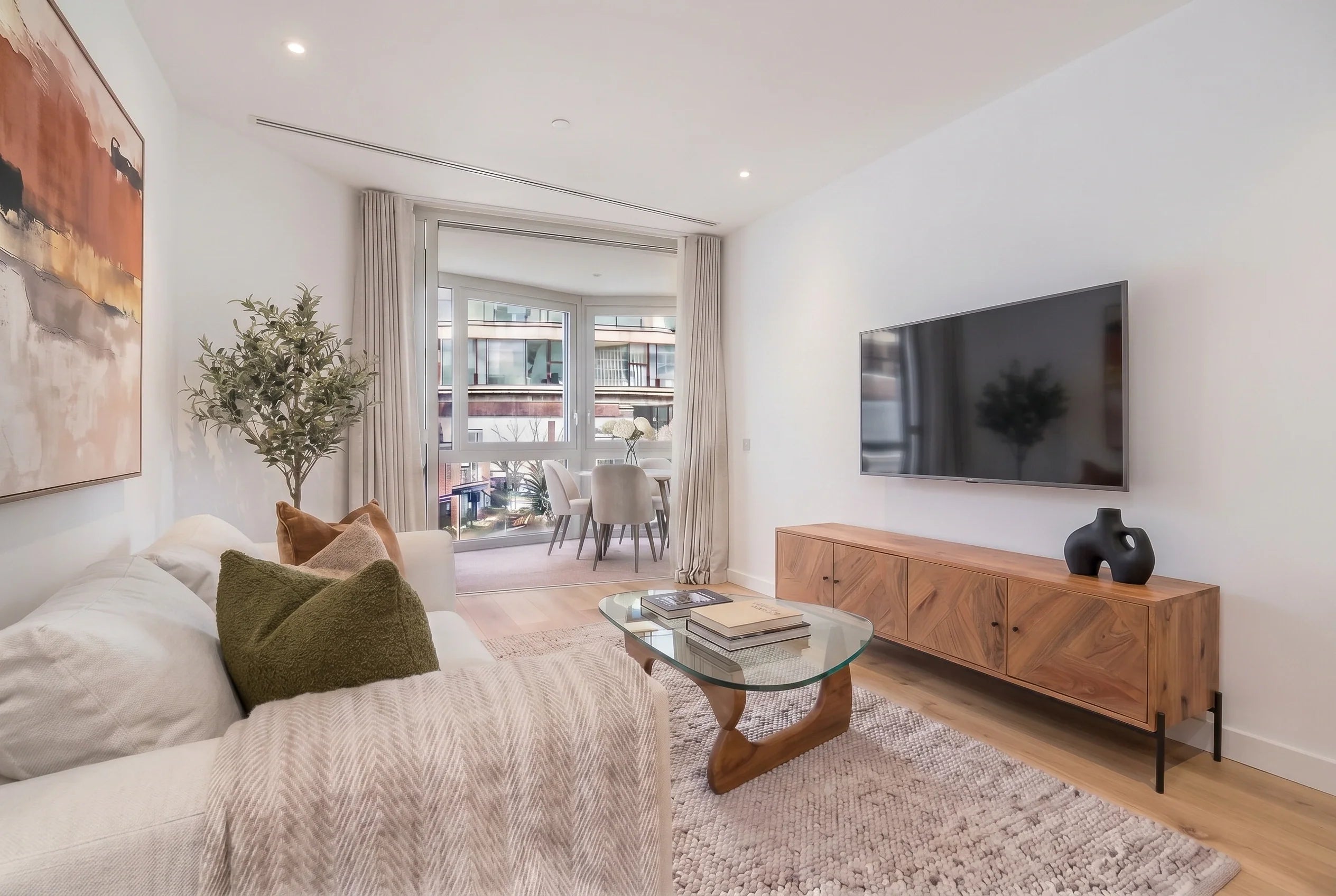 Space Agent Report #2 The Battersea Apartment