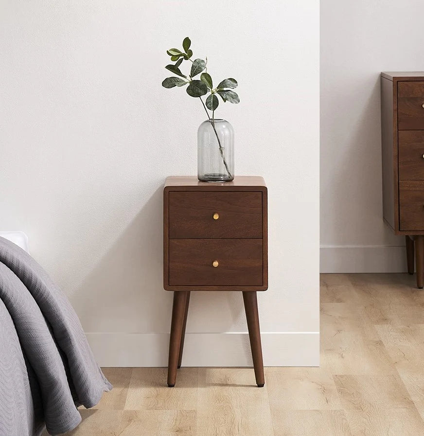 Choosing a narrow bedside table blog | malletandplane.com