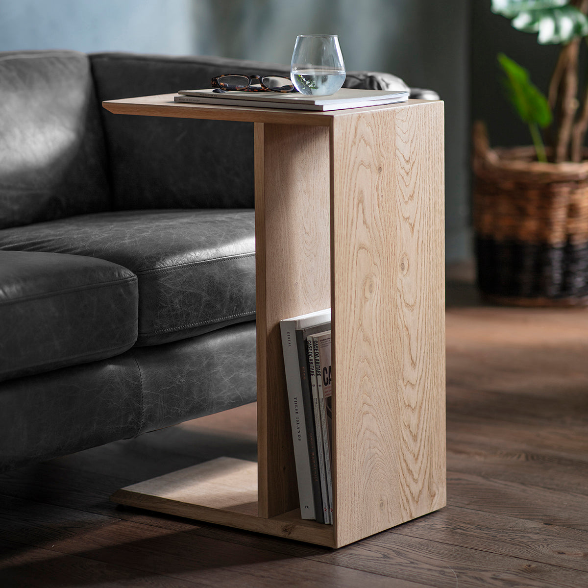Jakob oak chevron supper table with integrated book storage | MalletandPlane.com
