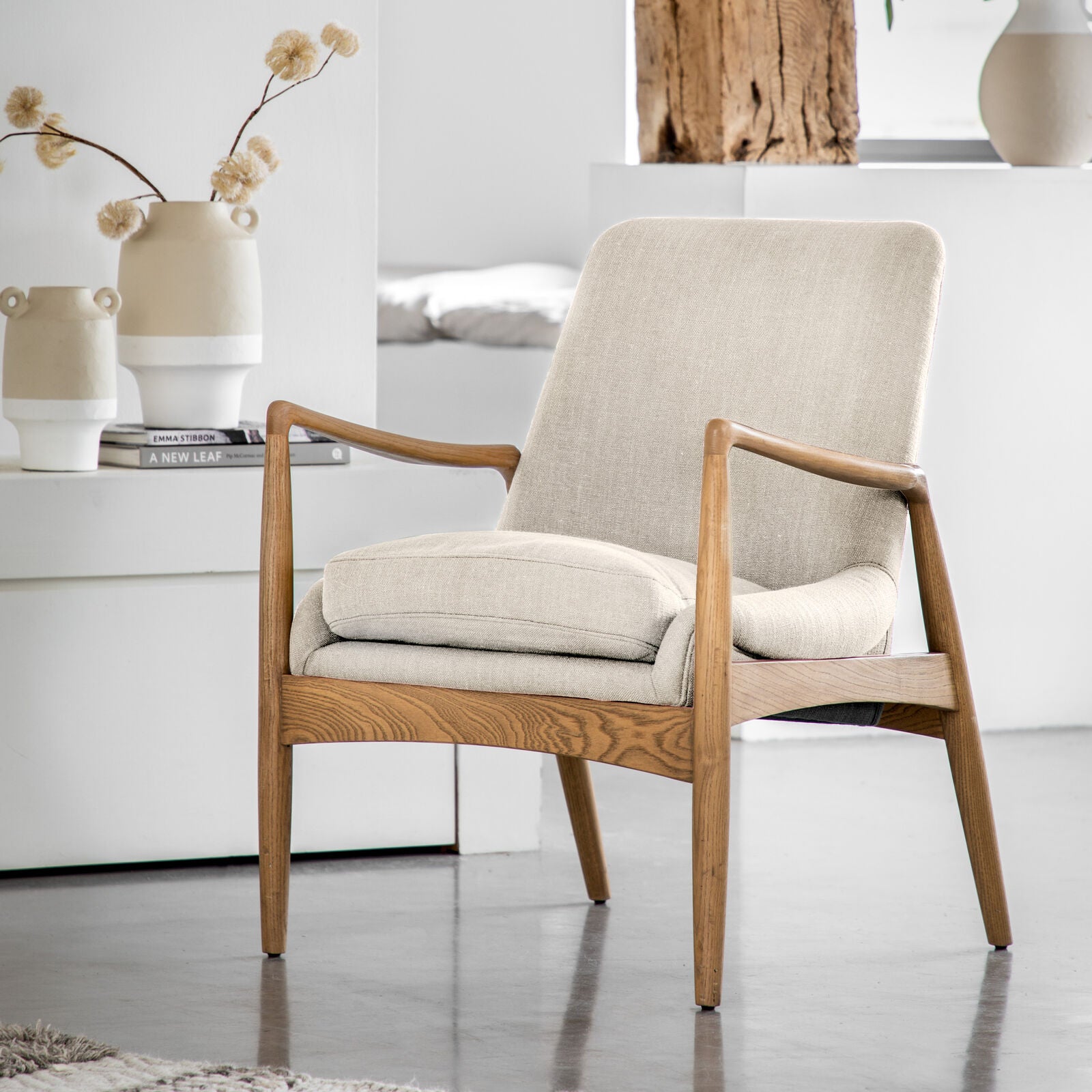CARRENO Accent Chair in Natural Linen and Oak | Mallet & Plane