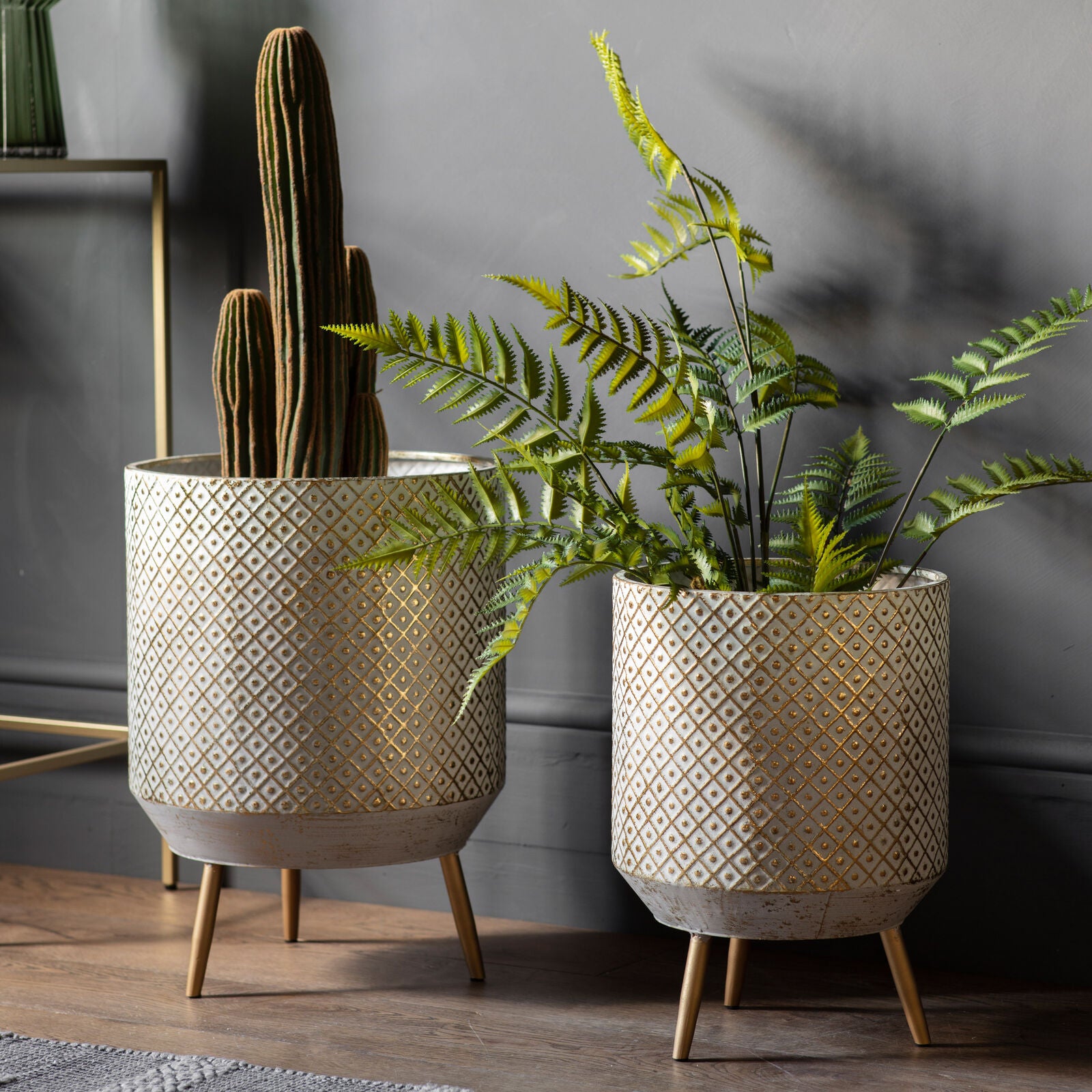 ISLA metal planters set of 2, white and gold finish | malletandplane.com