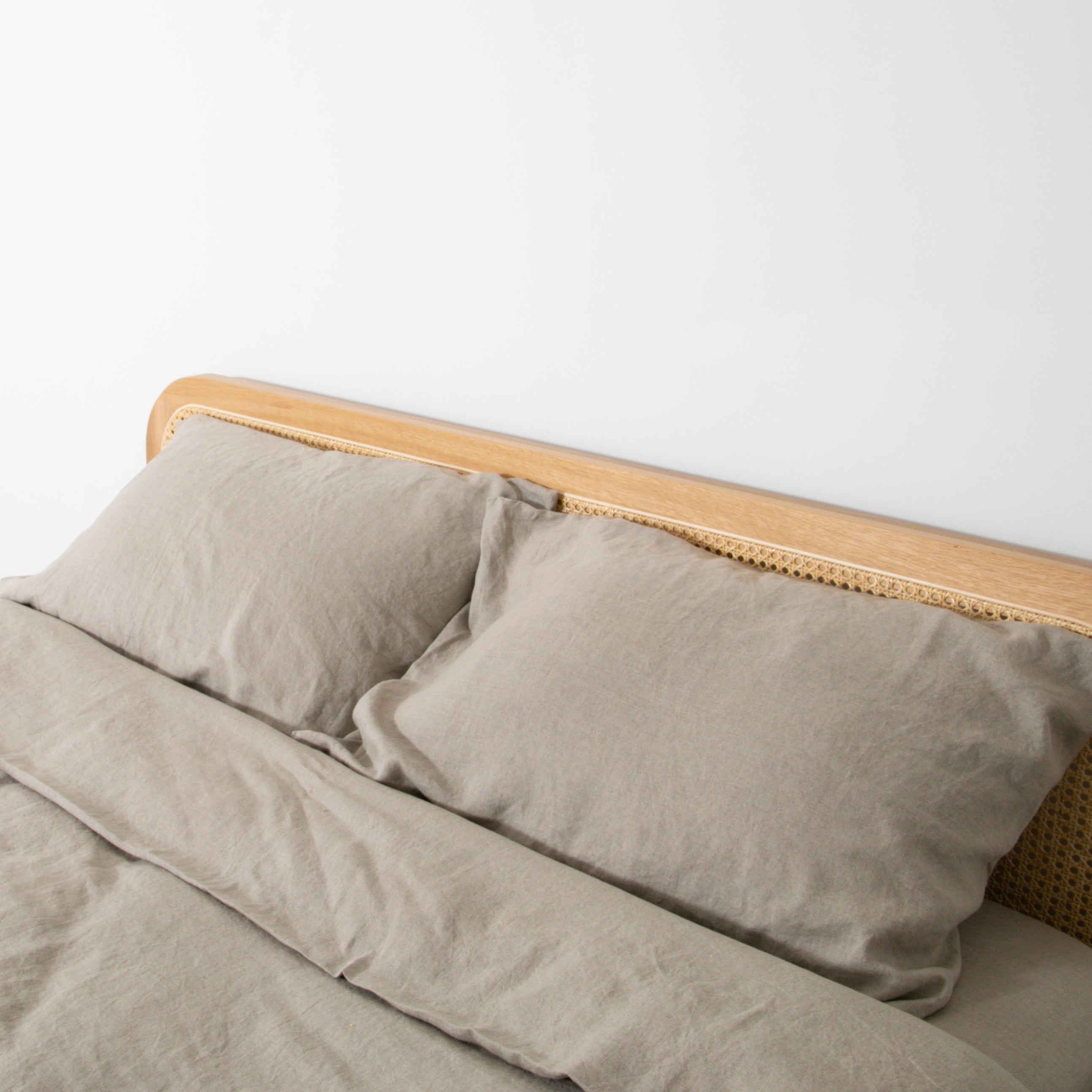 Native Linen Pillowcase Pair – Oat | malletandplane.com