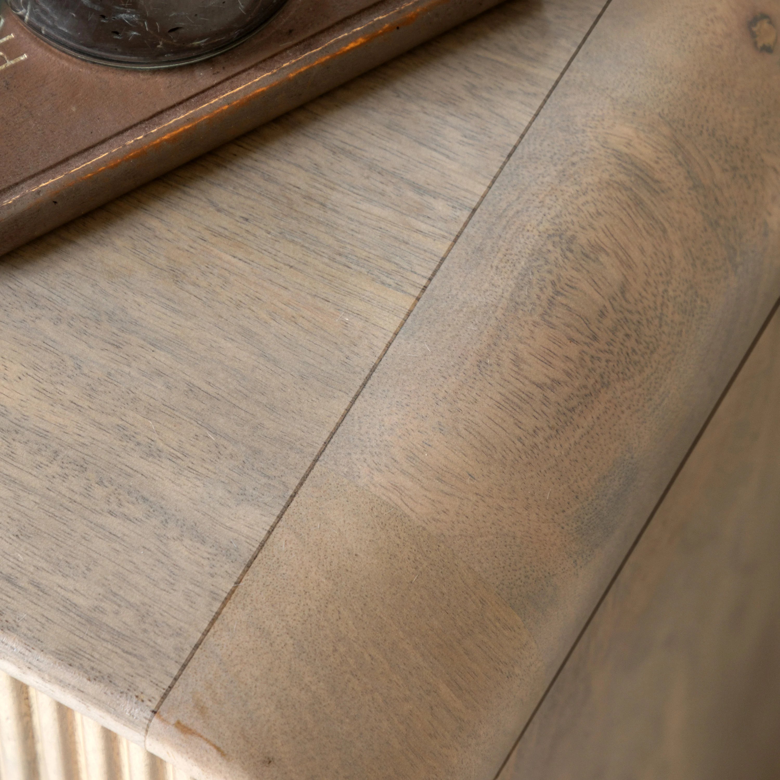 Rocca Slim Bedside Table – Solid Mango Wood – Narrow 35cm | Mallet & Plane