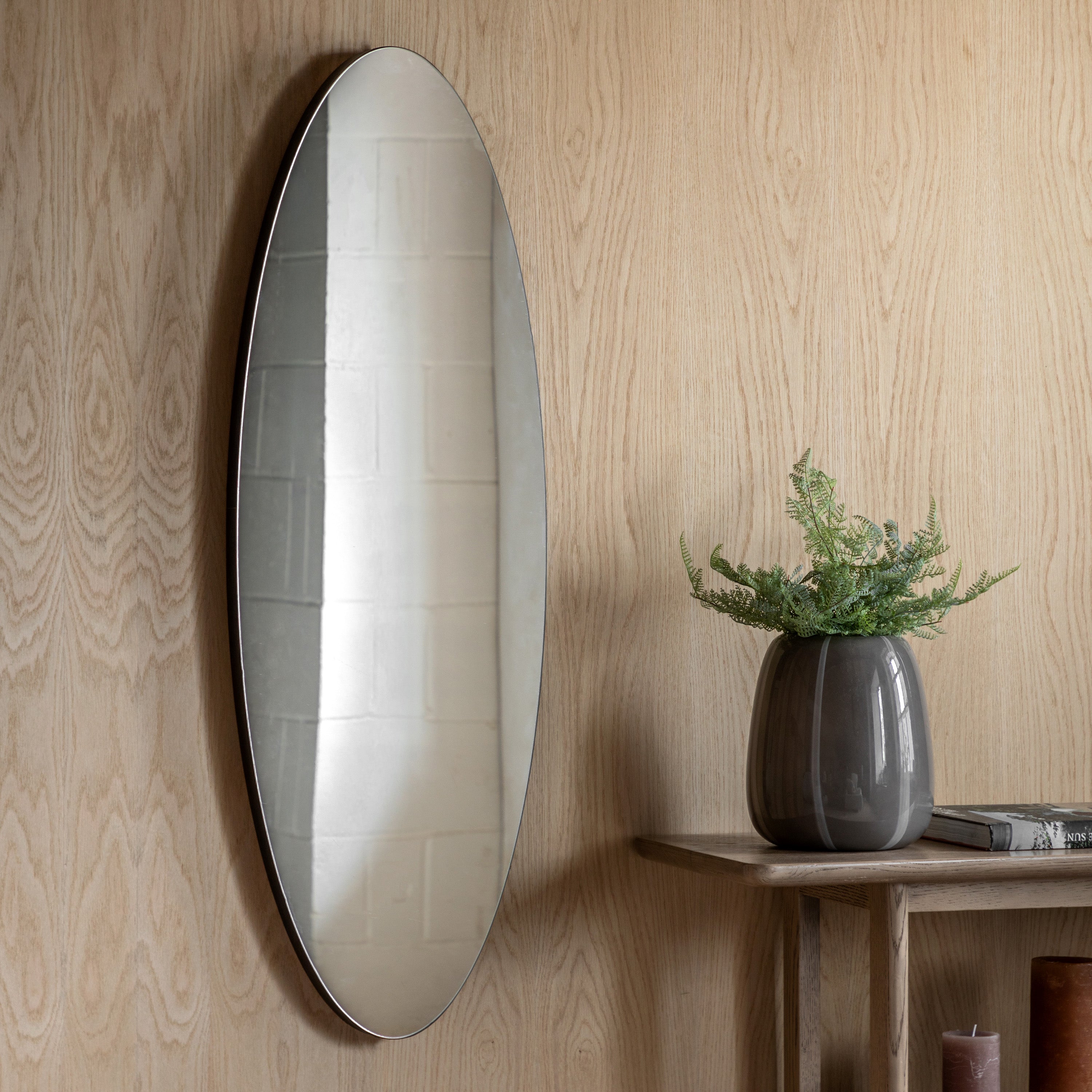 Tokyo Elipse Mirror Black - detail and lifestyle view 2