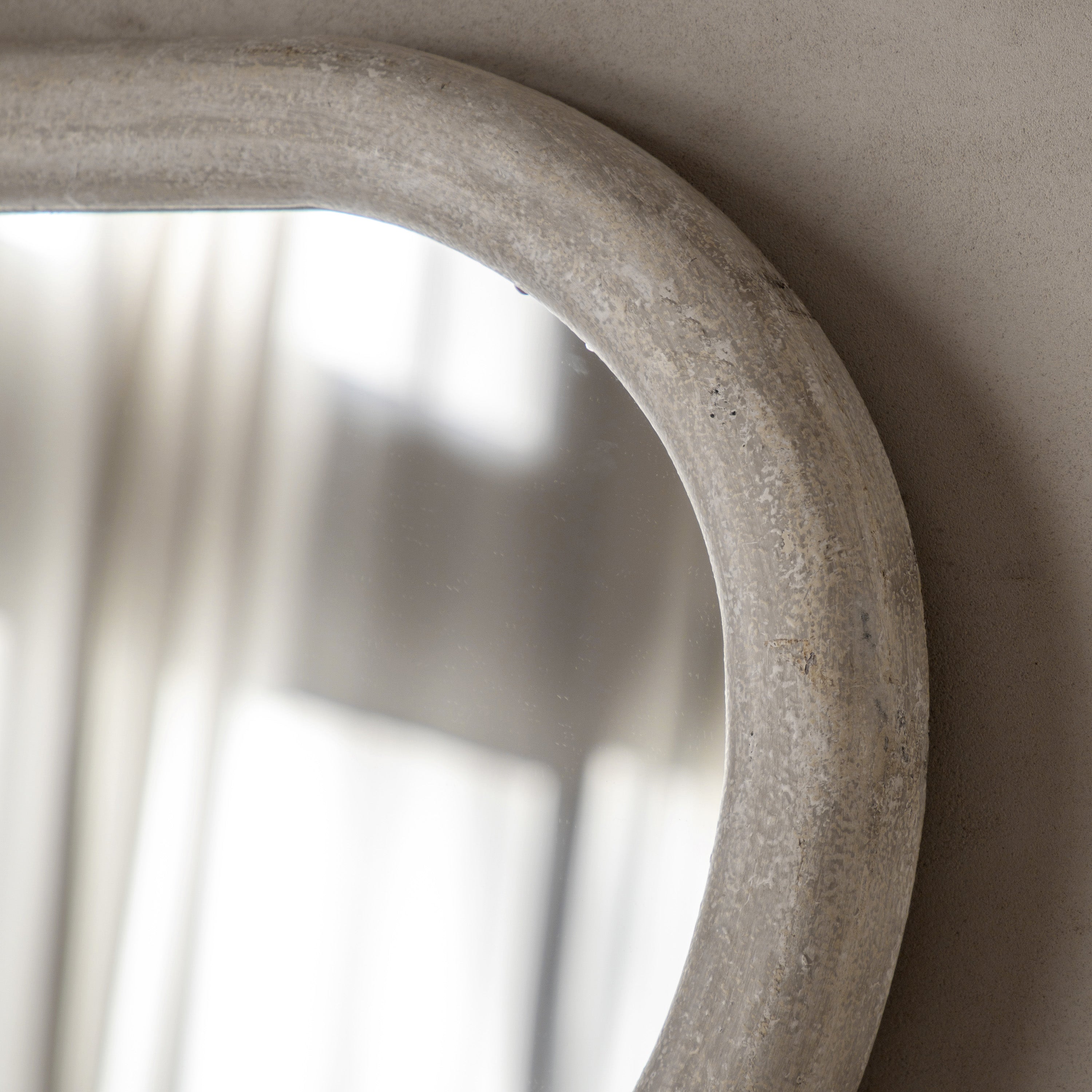 Como Curved Leaner Mirror - detail and lifestyle view 4