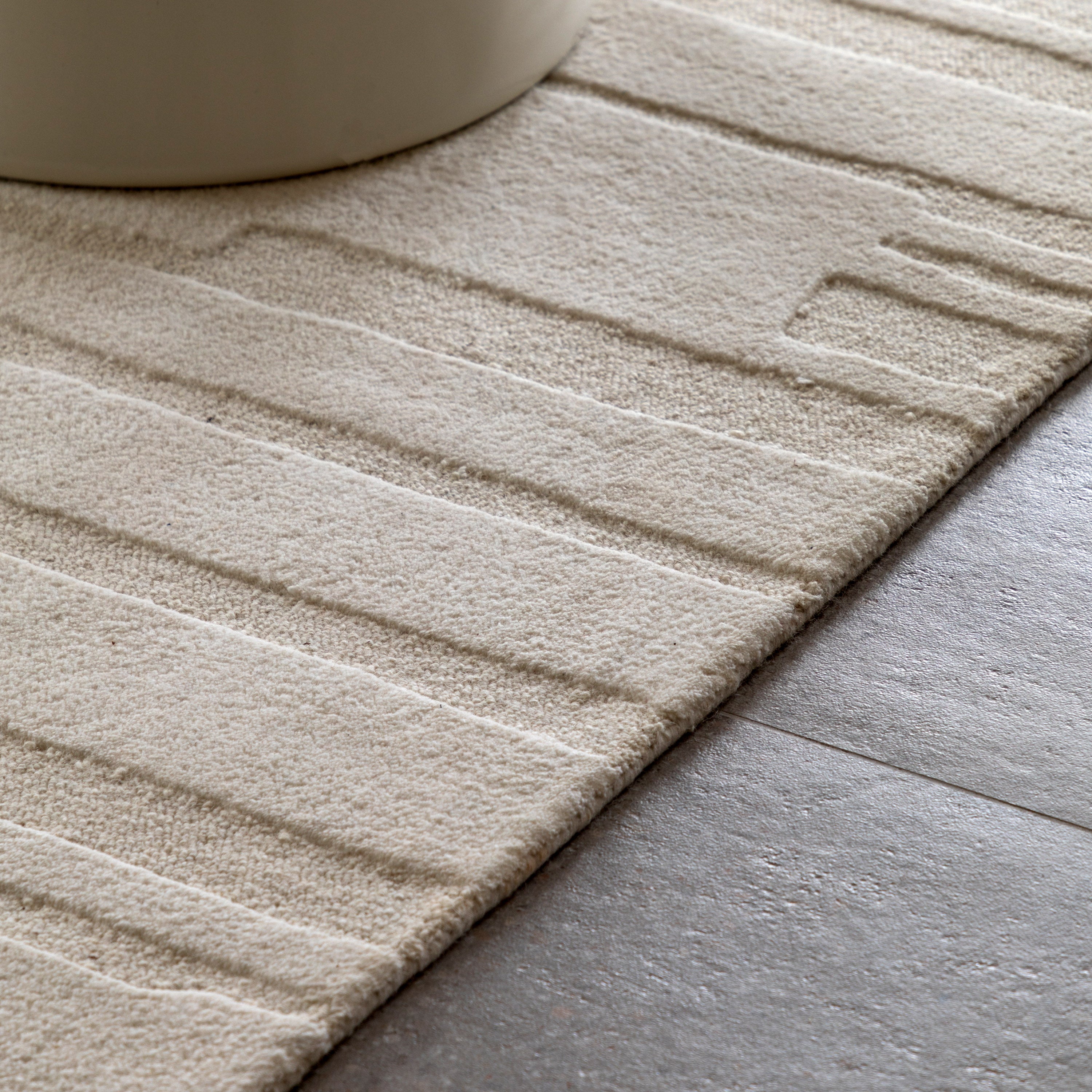 Albany Tufted Tonal Rug - detail and lifestyle view 3