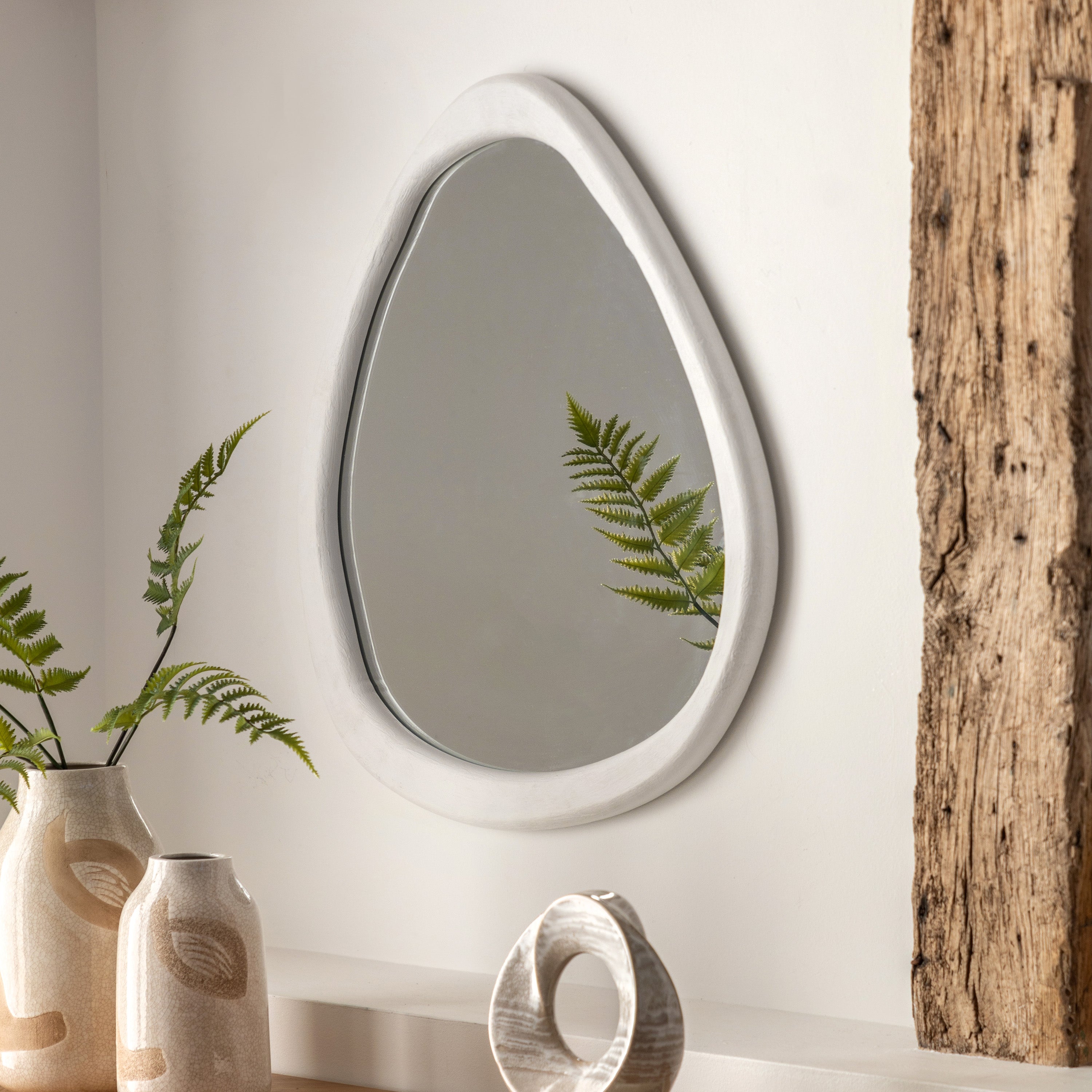 Como Mirror Pebble 1 - detail and lifestyle view 2