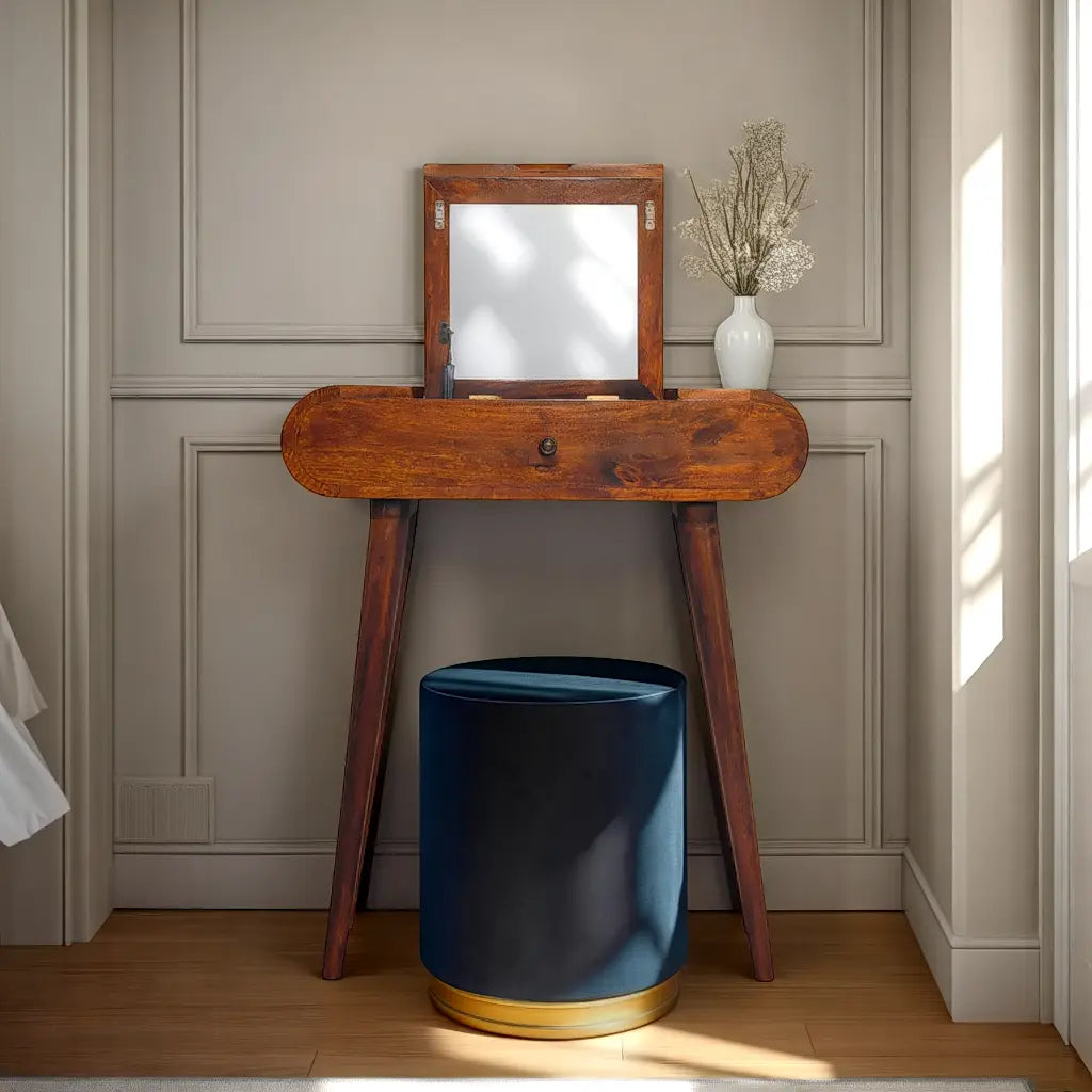 Mini Newton compact chestnut dressing table | MalletandPlane.com