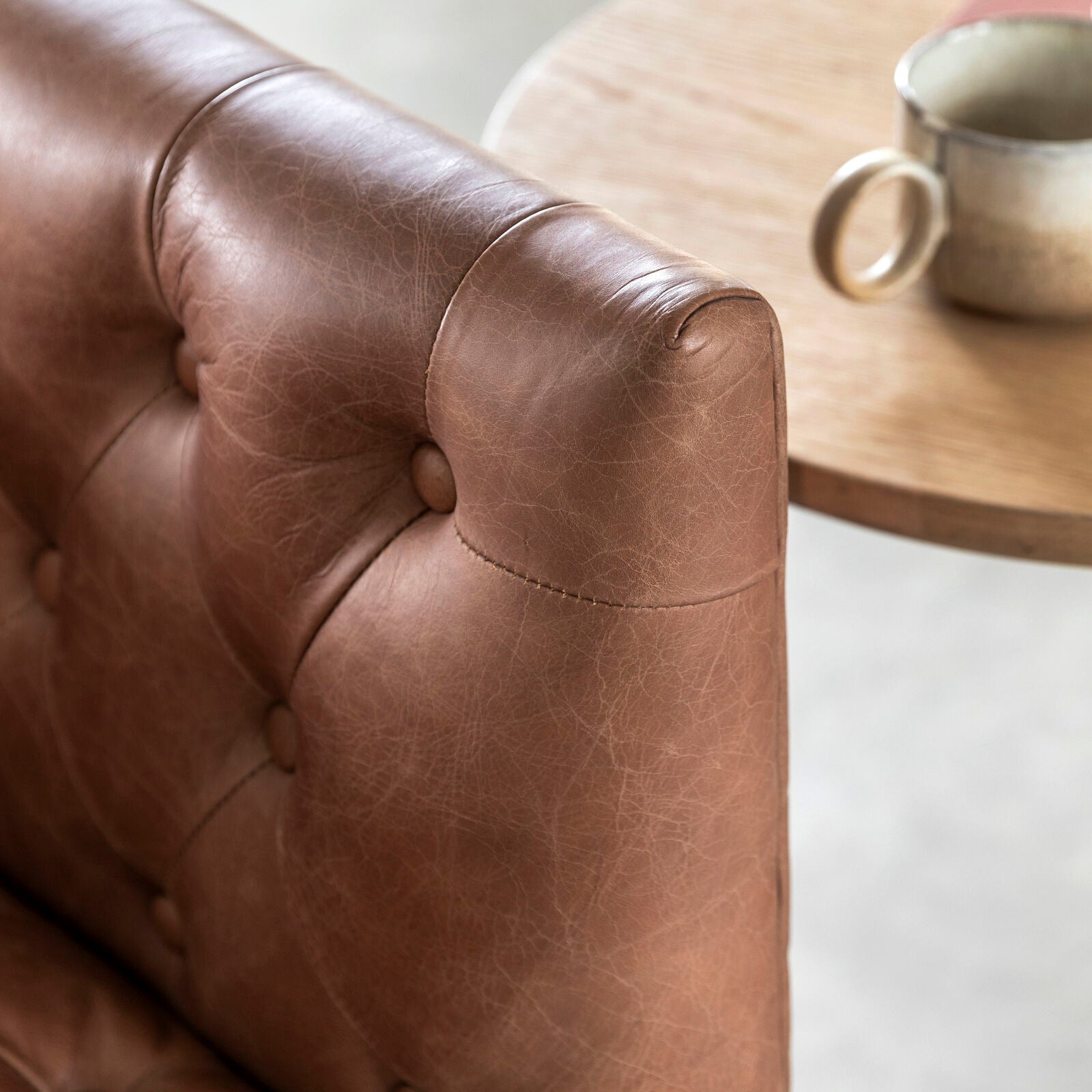 Banbury deep buttoned 3 seat brown leather sofa | malletandplane.com