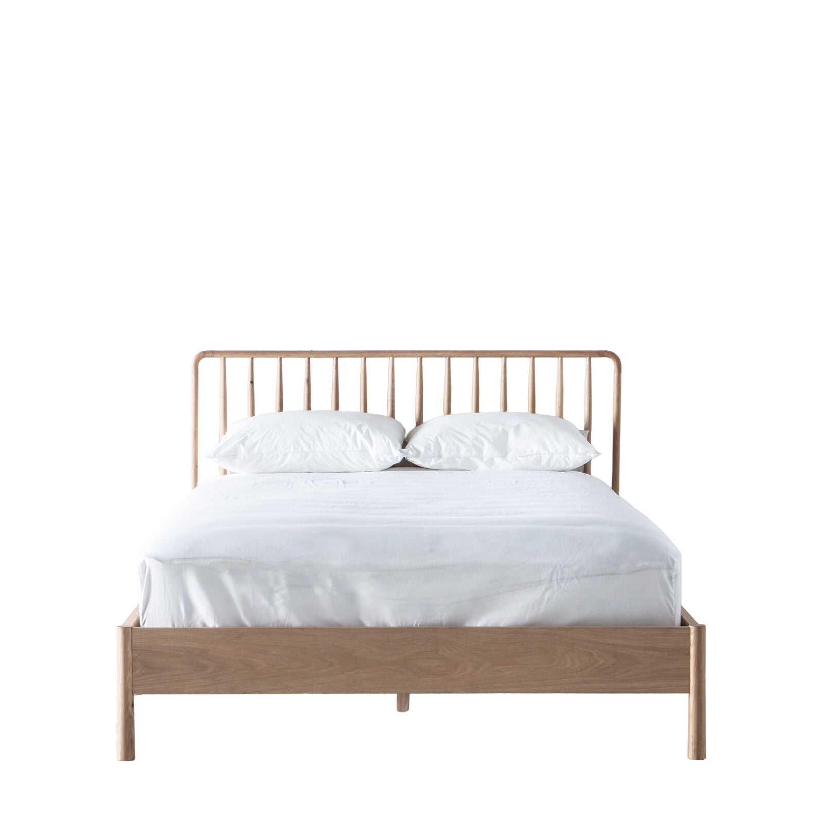 Axel natural oak king size bed with spindle details in vernacular style | malletandplane.com