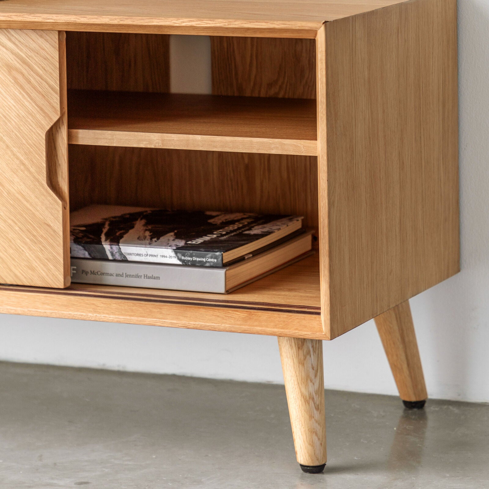 Jakob Oak TV Stand with Inlaid Chevron Design, 2 sliding doors, interior shelves and cable management access | MalletandPlane.com