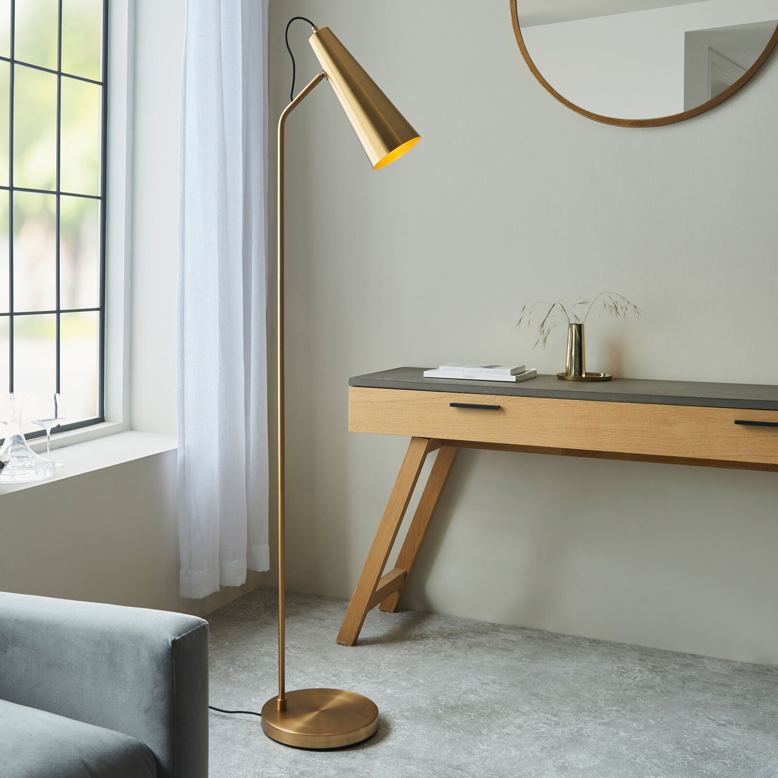 KARNA Gold Floor Lamp | Reading Light for Calm Bedrooms