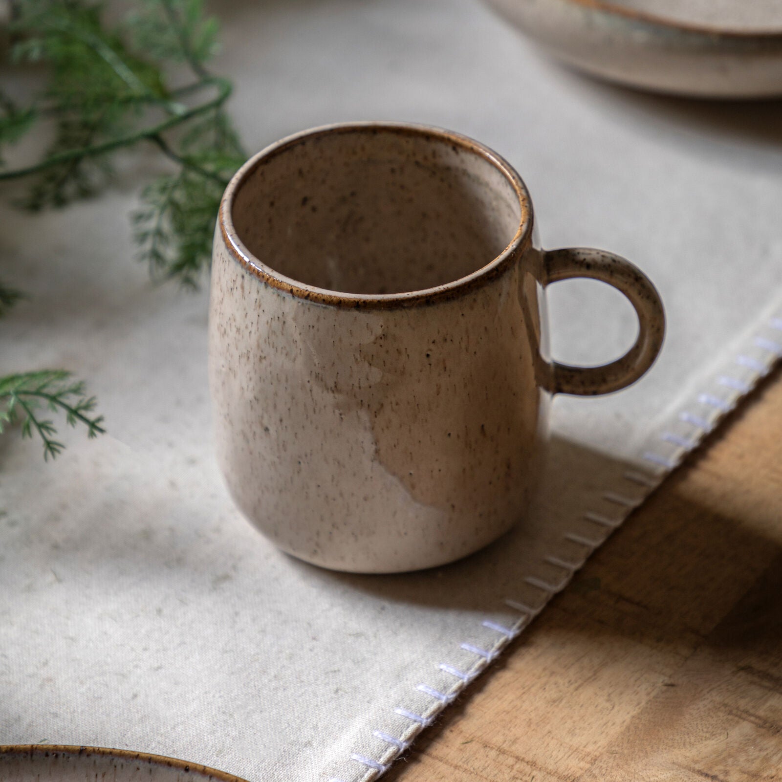 Speckle set of 4 ceramic mugs with organic form and oatmeal speckle reactive glaze | malletandplane.com