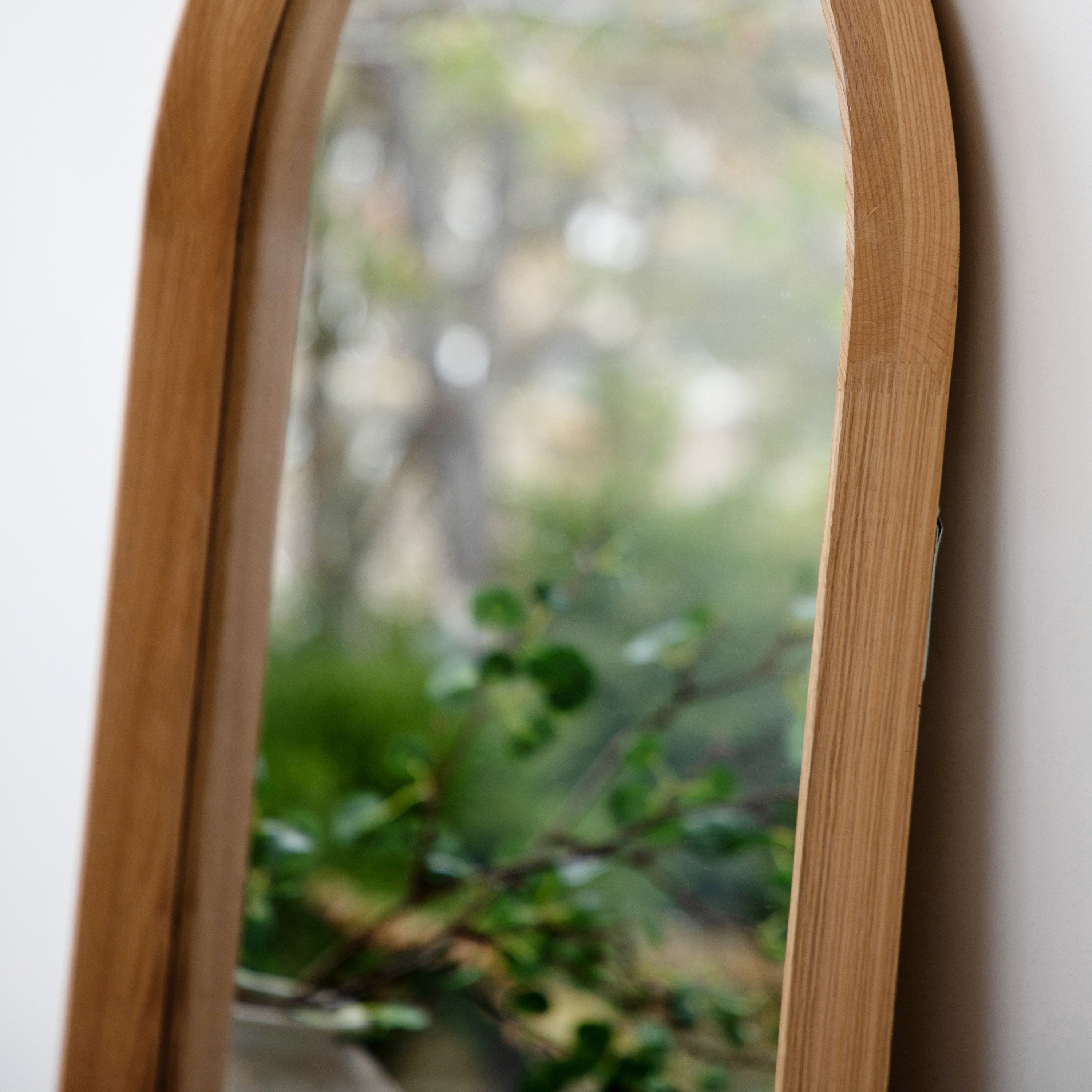 Helsinki Arch Leaner Mirror Oak - detail and lifestyle view 4