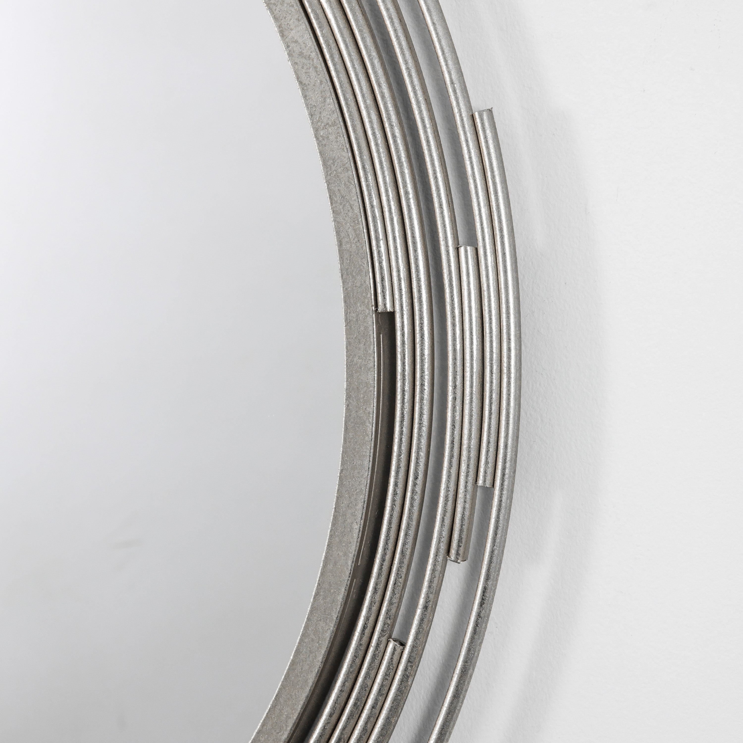 Porto 800mm diameter silver round mirror | MalletandPlane.com